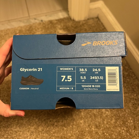 Brooks Glycerin 21
Women’s 7.5 B
Brand new in box - Picture 2 of 5